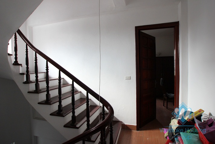 Nice house with big yard for lease in Dang Thai Mai st, Tay Ho, Ha Noi